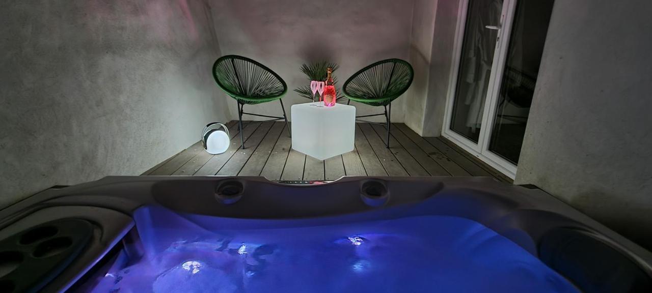 L'Acqua Dolce - La Rochelle - Ile De Re - Jacuzzi Apartment Exterior photo